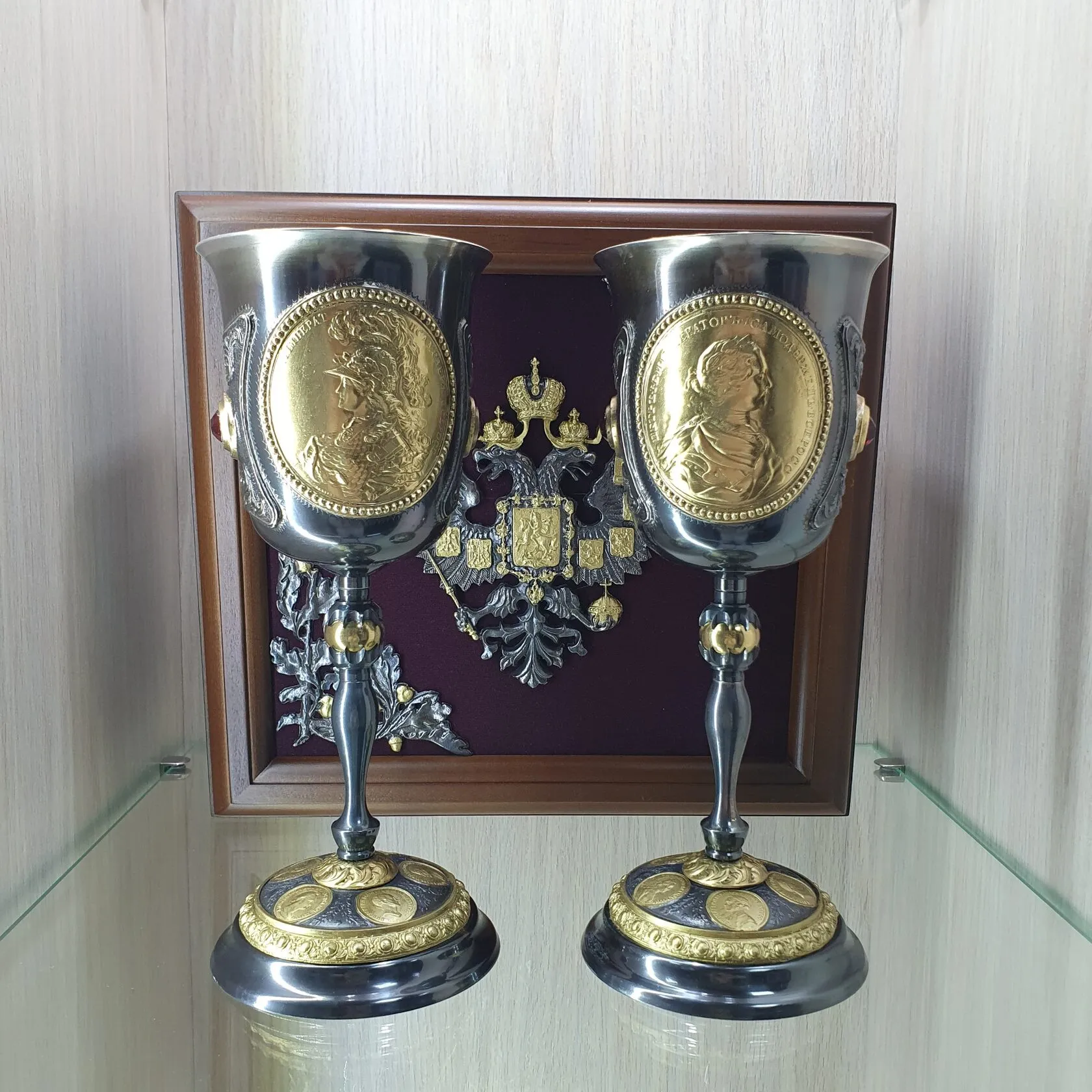 Набор бокалов «Царский» золото